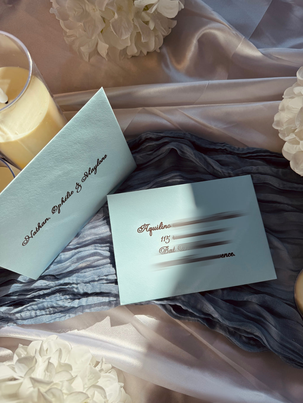 Enveloppe avec dentelle et sceau de cire